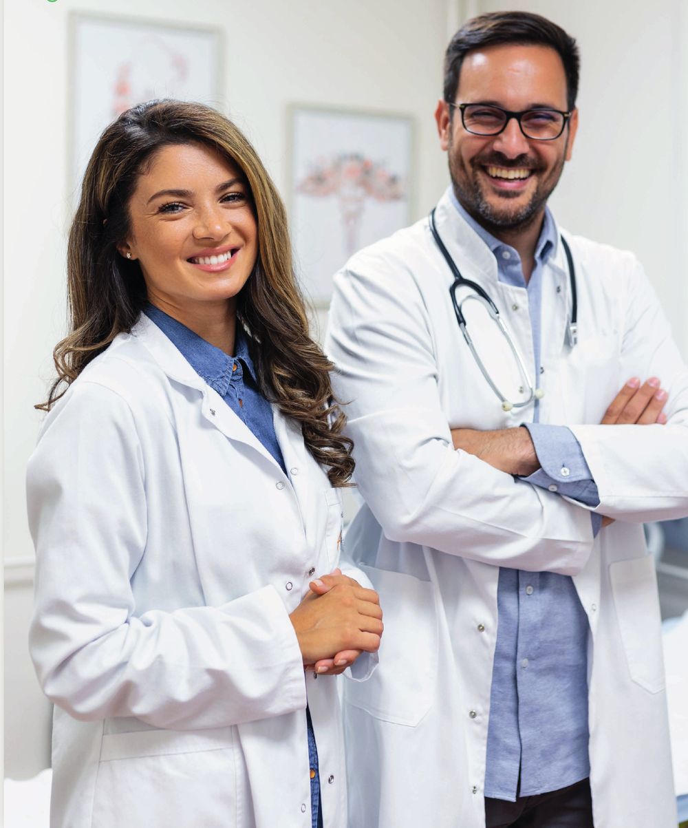 Profesionales de la salud asociados